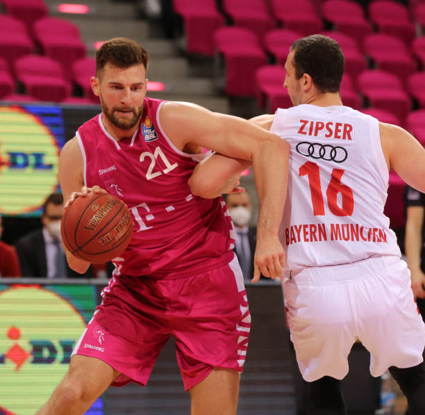 在竞争空前 在竞争空前